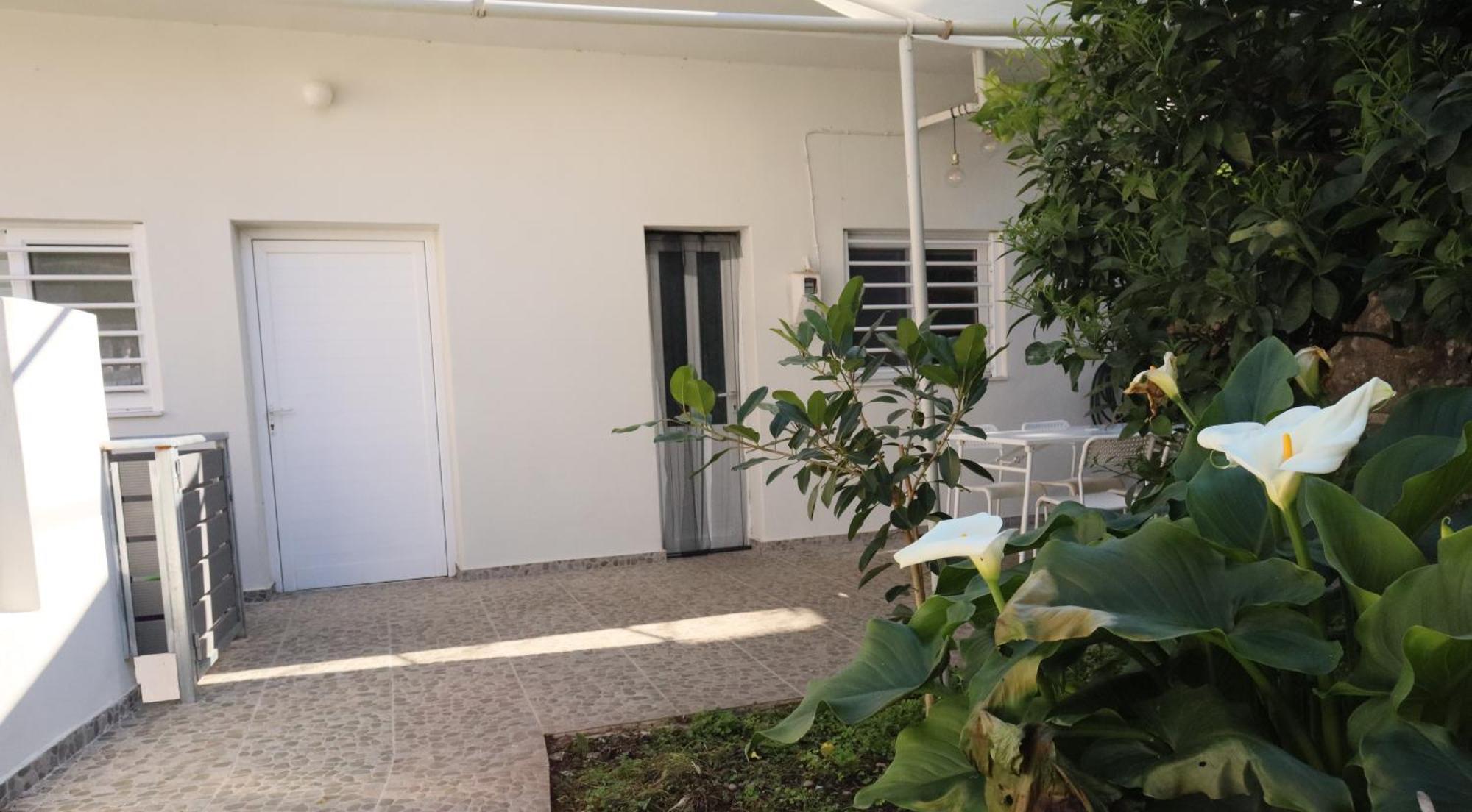 Seaside House With Garden Villa Derveni Buitenkant foto
